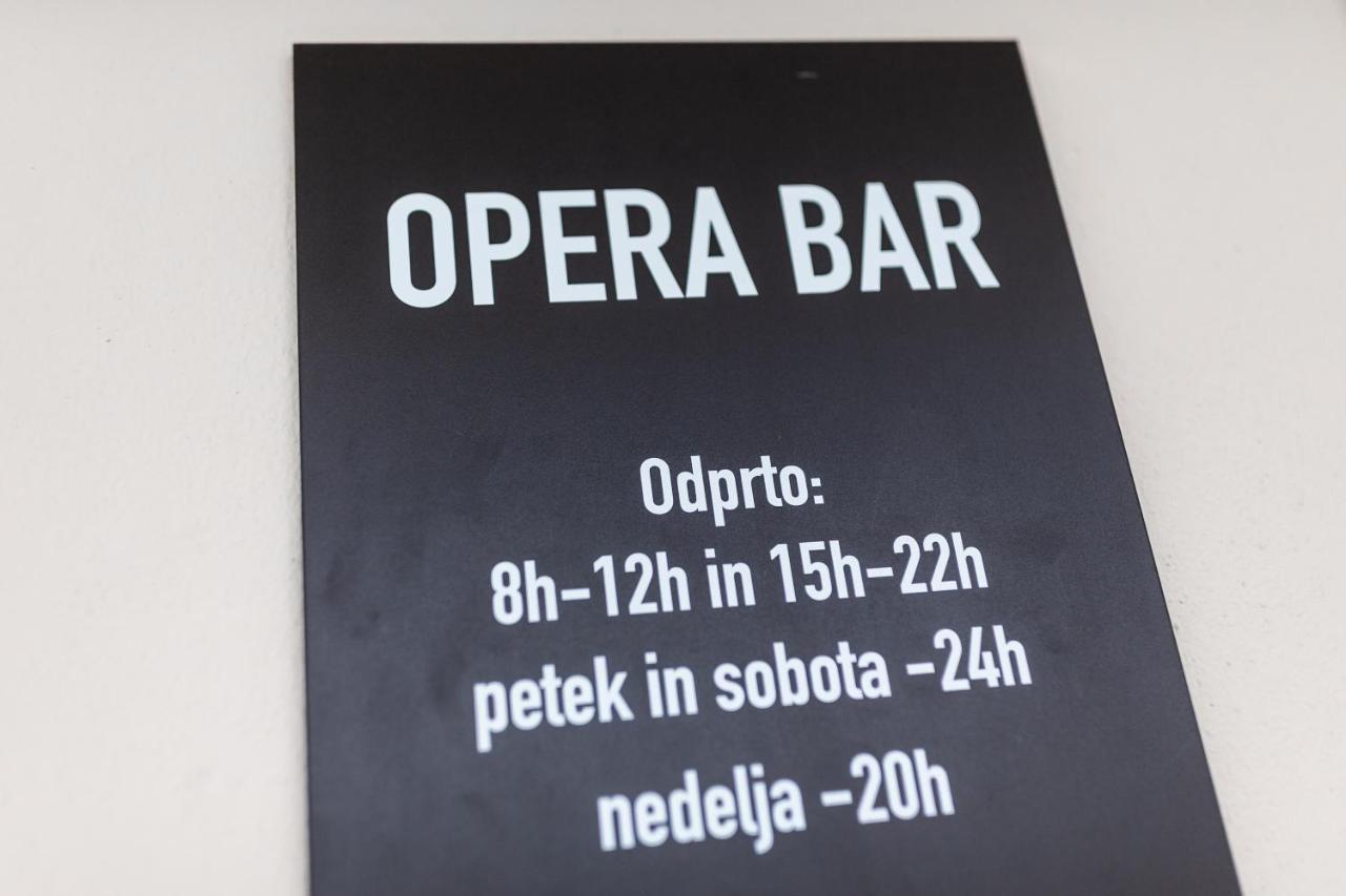 Opera Hotel 마리보르 외부 사진
